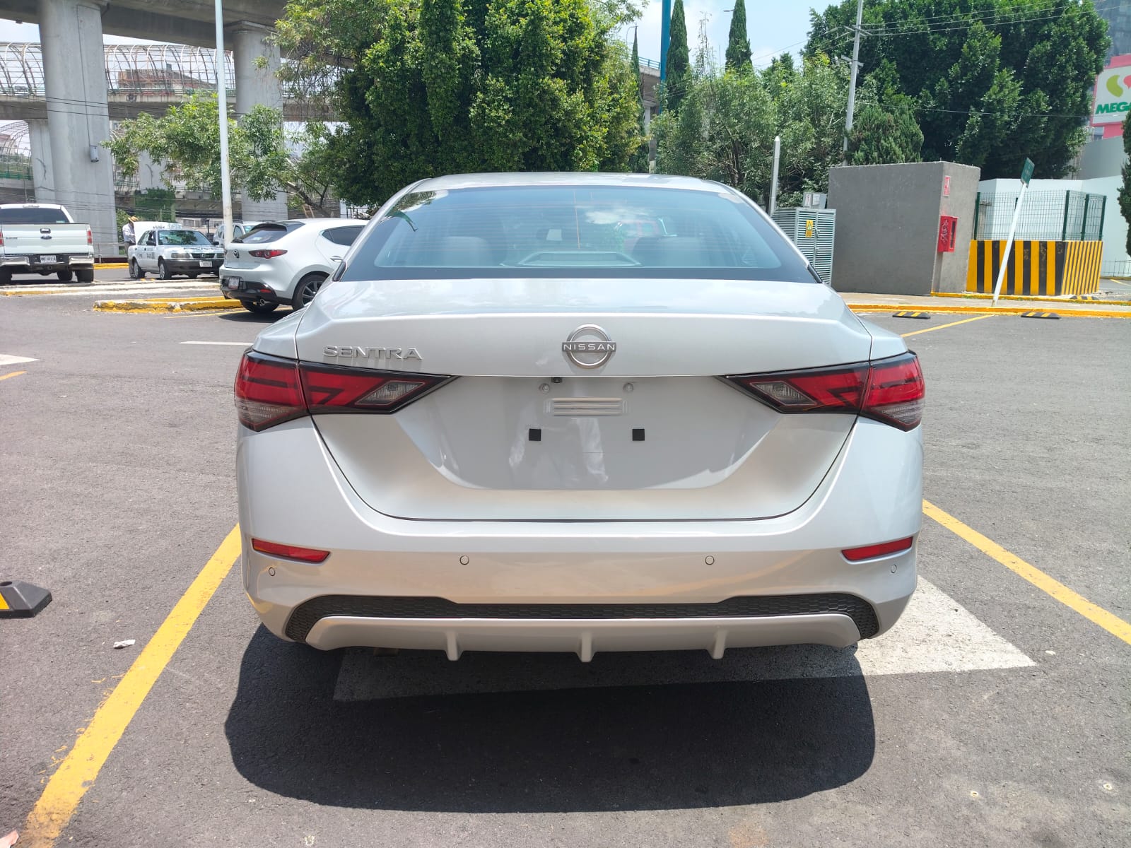 2025 Nissan SENTRA 4P ADVANCE L42.0 AUT