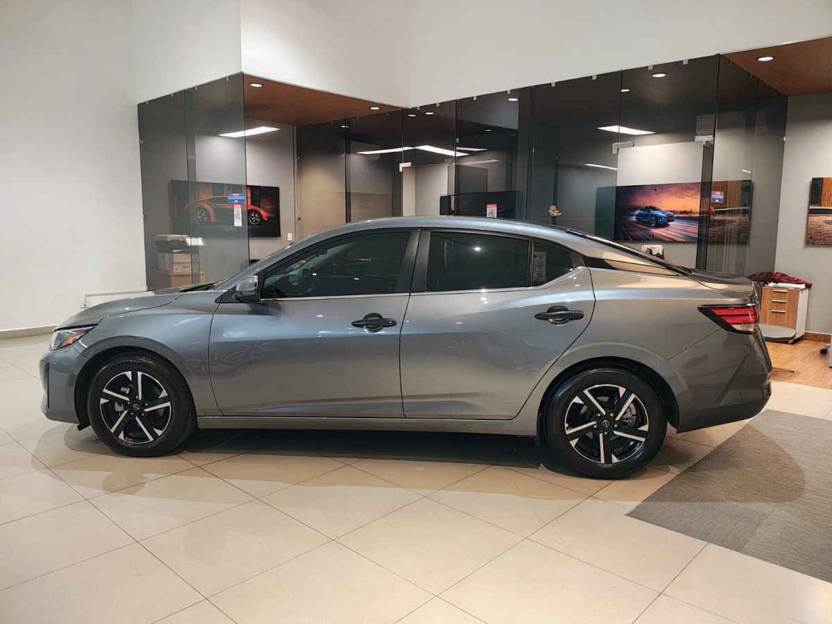 2024 Nissan Sentra 4p Sense L4/2.0 Man