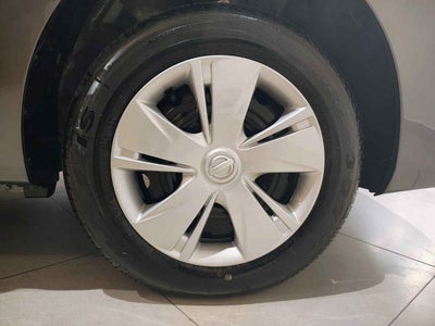 2024 Nissan March 5p Sense L4/1.6 Man