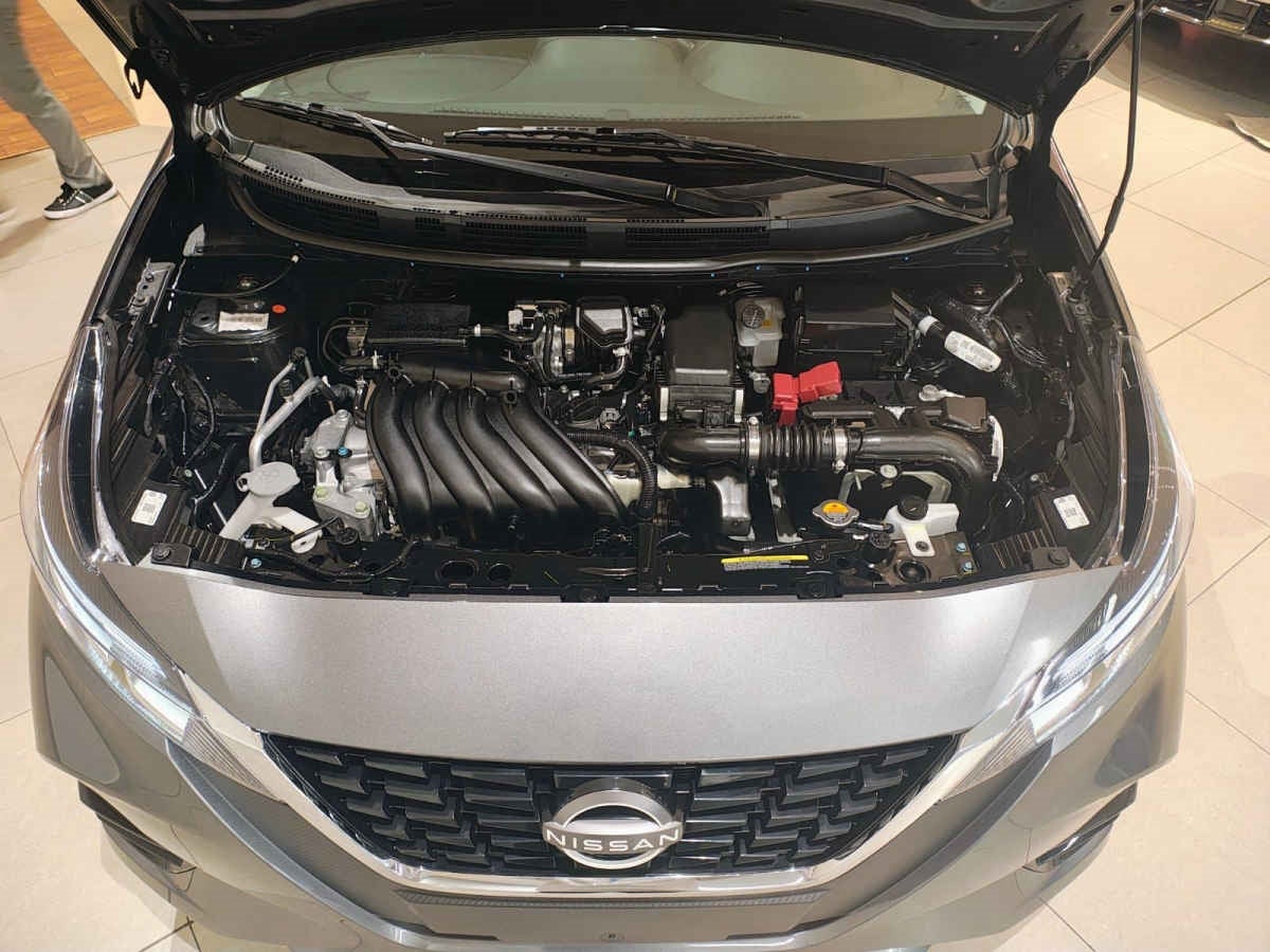 2024 Nissan March 5p Sense L4/1.6 Man