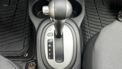 2019 Nissan VERSA 4 PTS ADVANCE TA AAC VE F NIEBLA RA-16