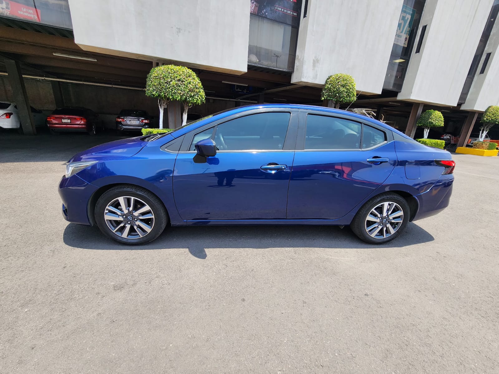 2023 Nissan VERSA 4P ADVANCE L41.6 MAN