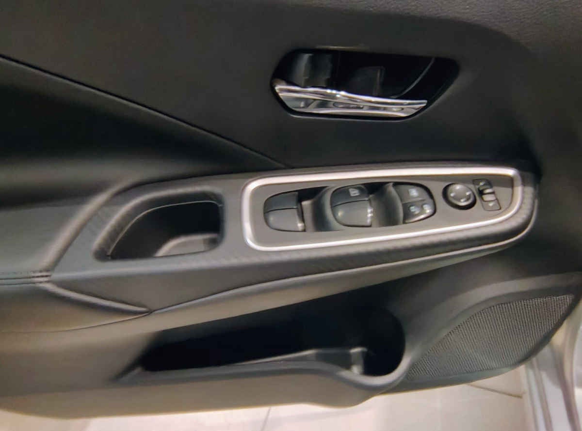 2024 Nissan Versa 4p Exclusive L4/1.6 Aut