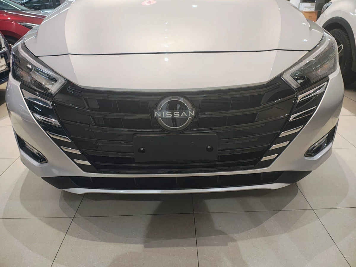 2024 Nissan Versa 4p Exclusive L4/1.6 Aut