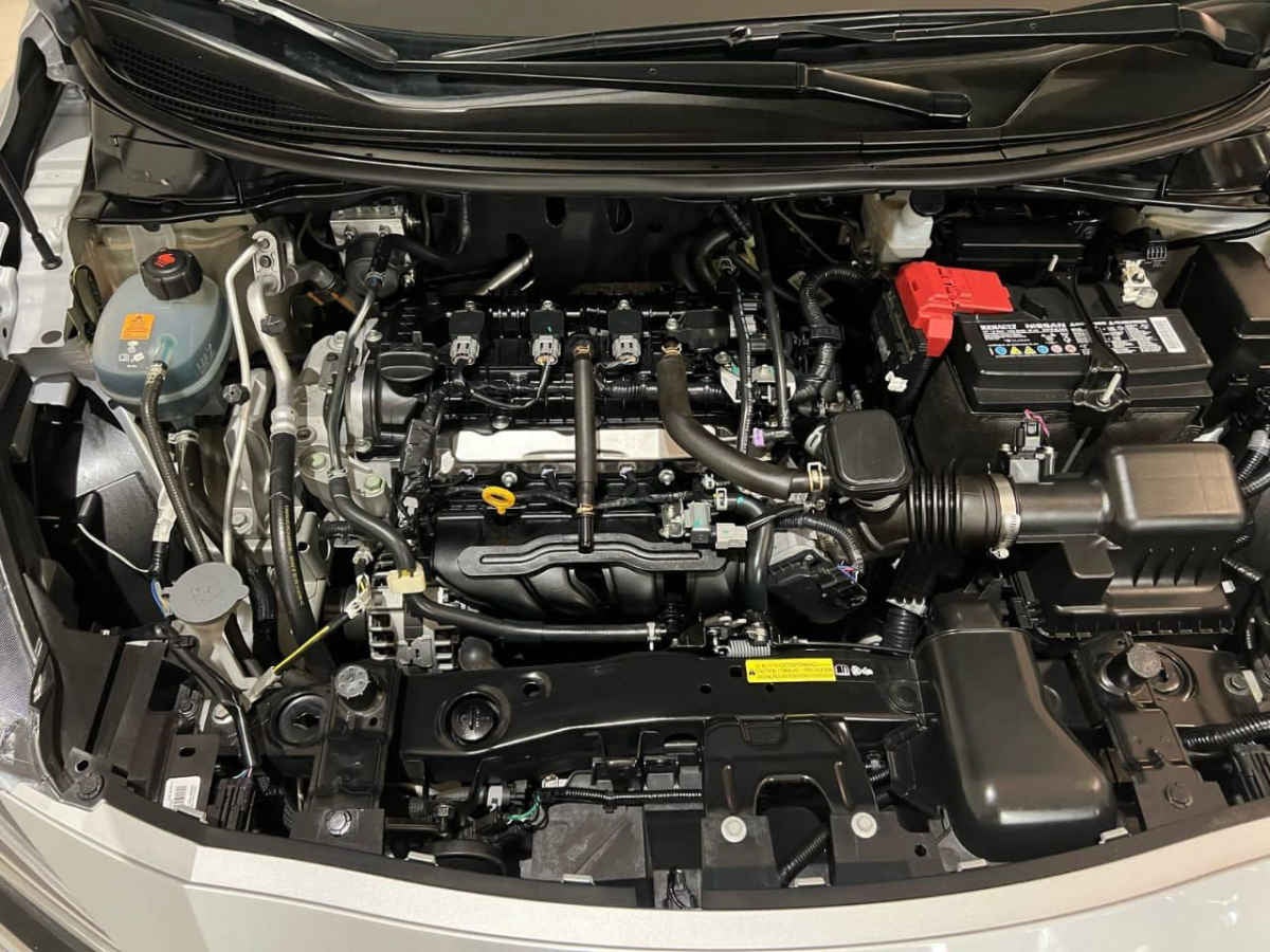 2024 Nissan Versa 4p Exclusive L4/1.6 Aut