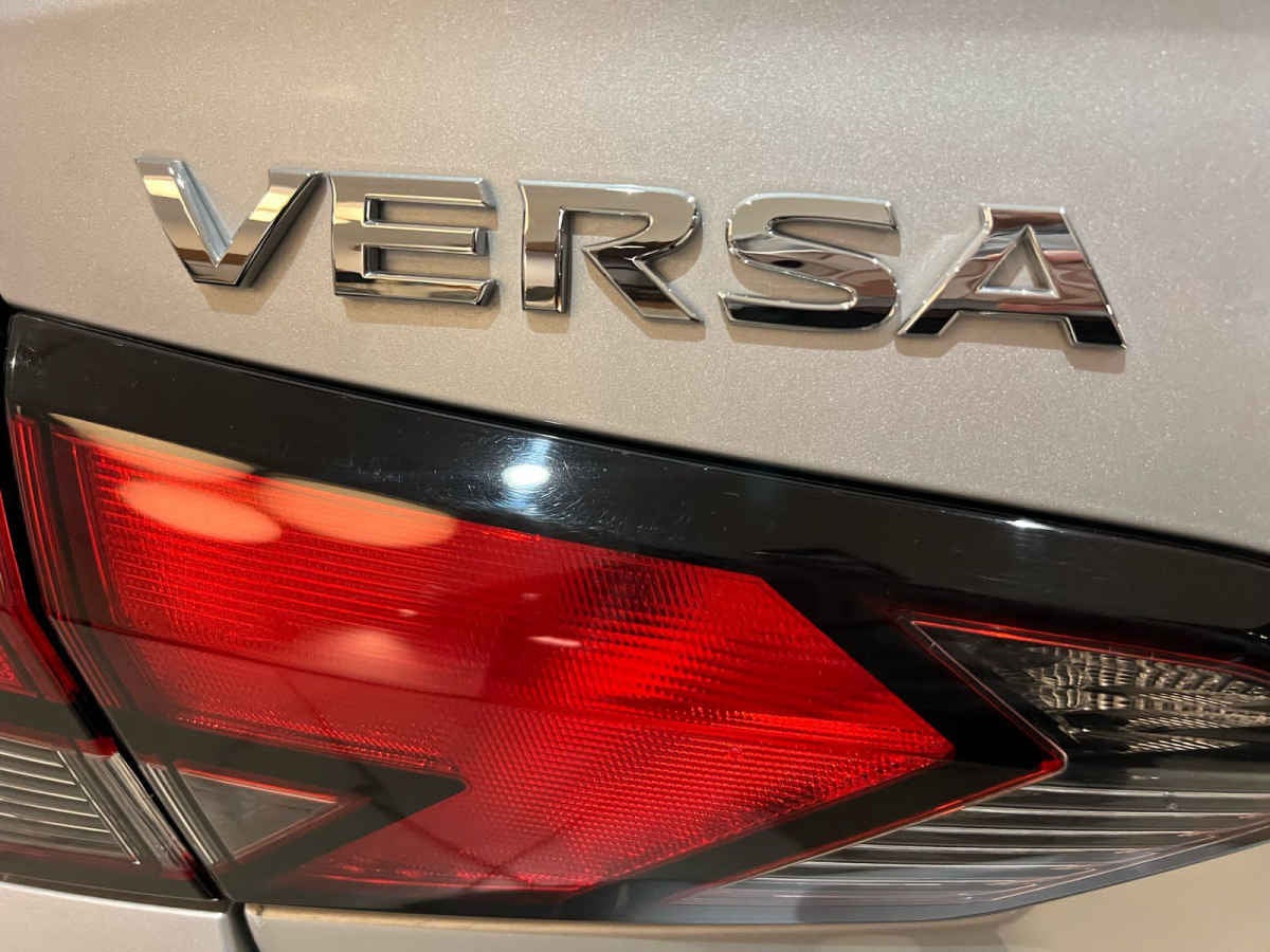 2024 Nissan Versa 4p Exclusive L4/1.6 Aut