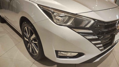 2024 Nissan Versa 4p Advance L4/1.6 Aut