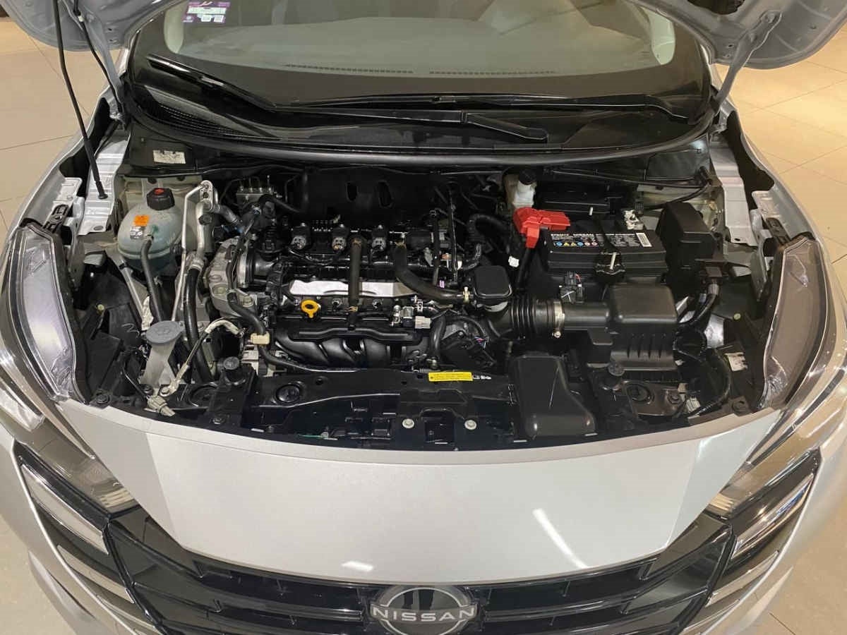 2024 Nissan Versa 4p Advance L4/1.6 Aut