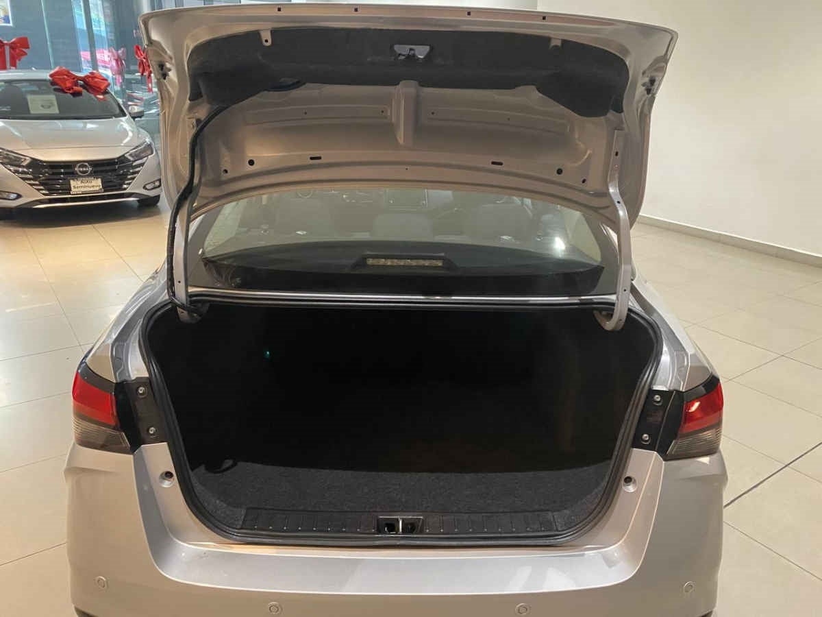 2024 Nissan Versa 4p Advance L4/1.6 Aut