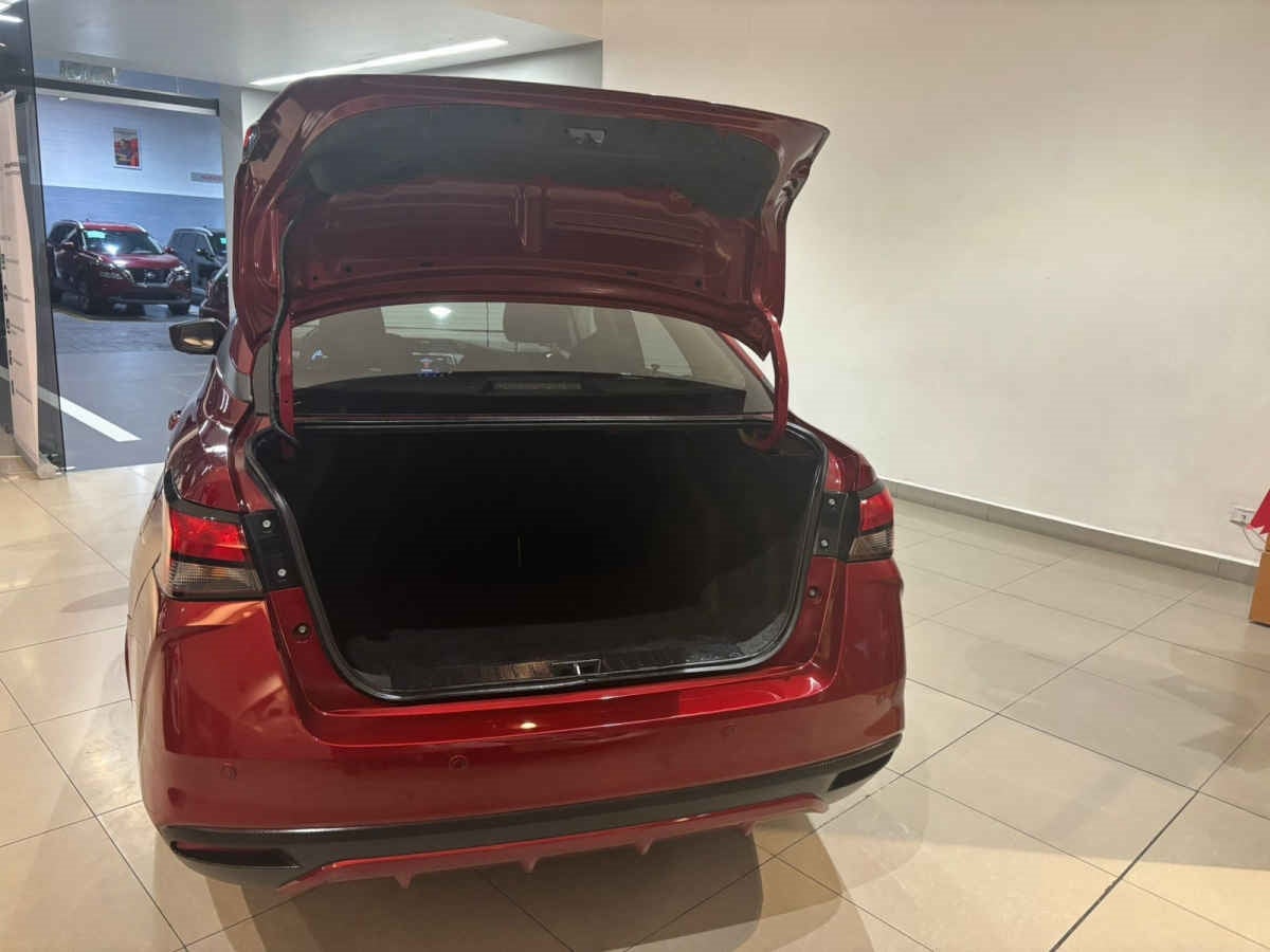 2023 Nissan Versa 4p Advance L4/1.6 Aut