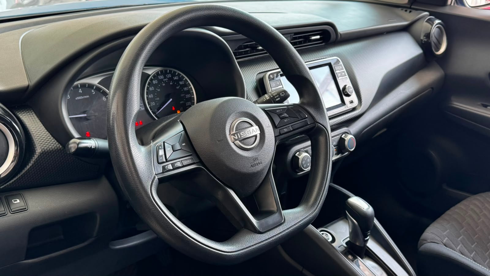 2023 Nissan KICKS 5 PTS ADVANCE 16L TA AAC VE RA-16