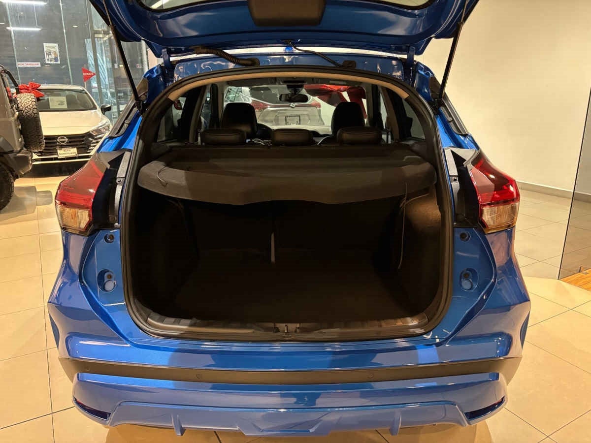 2023 Nissan Kicks 5p Platinum L4/1.6 Aut