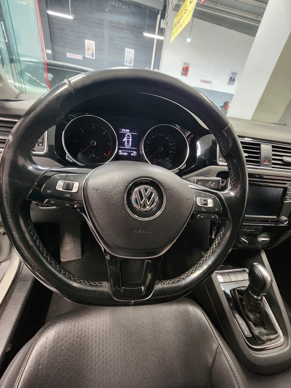 2016 Volkswagen JETTA 4 PTS TDI DSG BL PIEL QC F NIEBLA RA-16