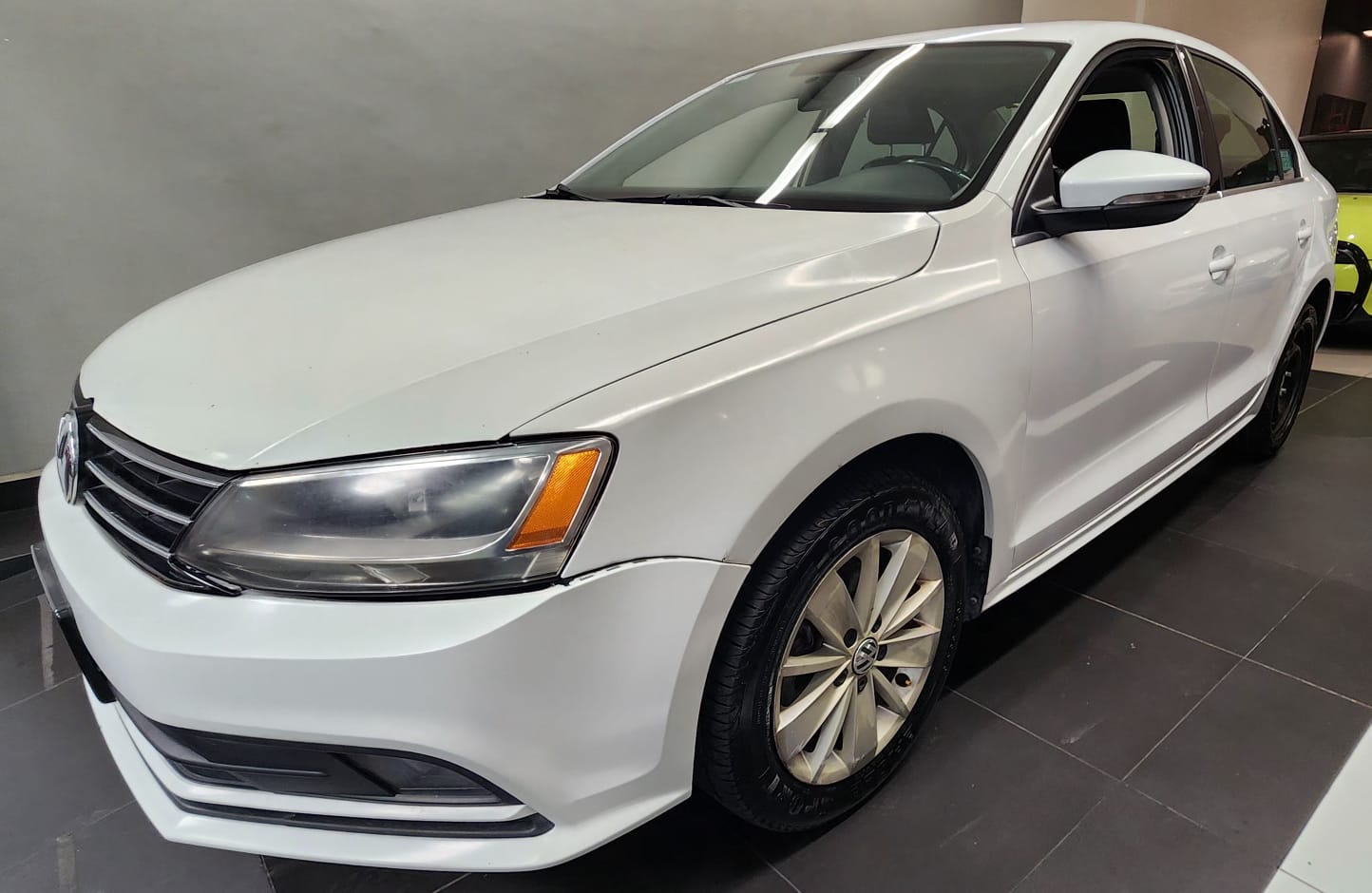 2016 Volkswagen JETTA 4 PTS TDI DSG BL PIEL QC F NIEBLA RA-16