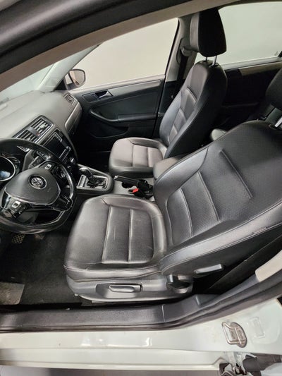 2016 Volkswagen JETTA 4 PTS TDI DSG BL PIEL QC F NIEBLA RA-16