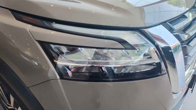 2024 Nissan Pathfinder 5p Platinum V6/3.5 Aut