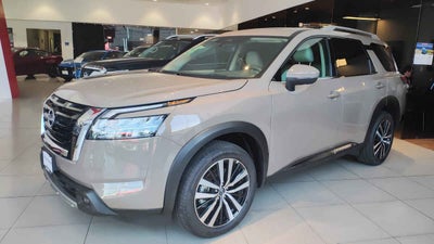 2024 Nissan Pathfinder 5p Platinum V6/3.5 Aut