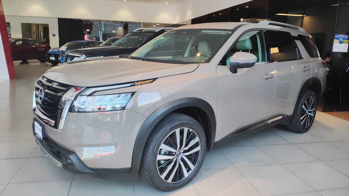 2024 Nissan Pathfinder 5p Platinum V6/3.5 Aut