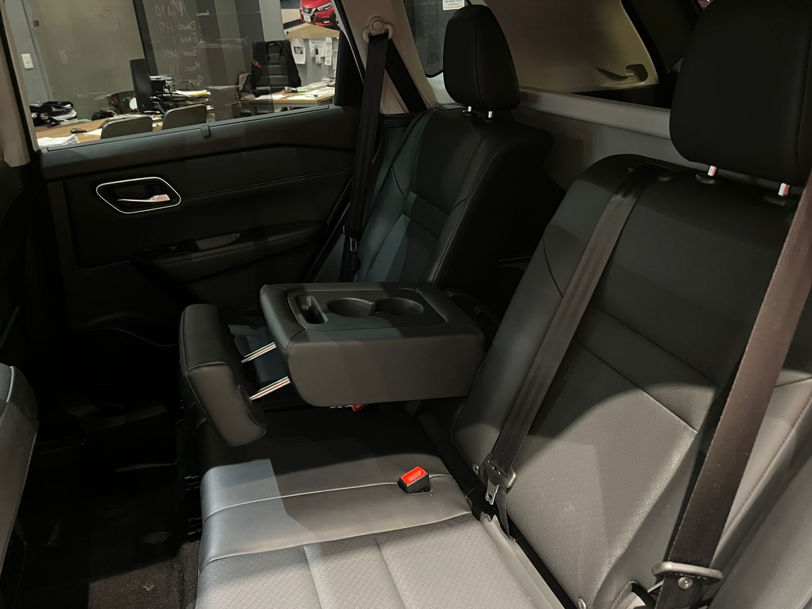 2024 Nissan X-Trail 5p Platinum 2 Row L4/2.5 Aut