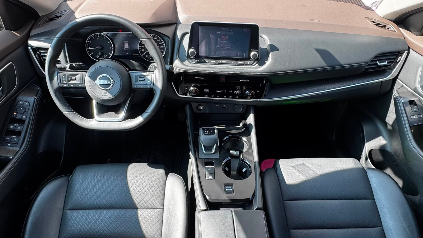 2025 Nissan X-TRAIL 5P EXCLUSIVE 2 ROW L42.5 AUT