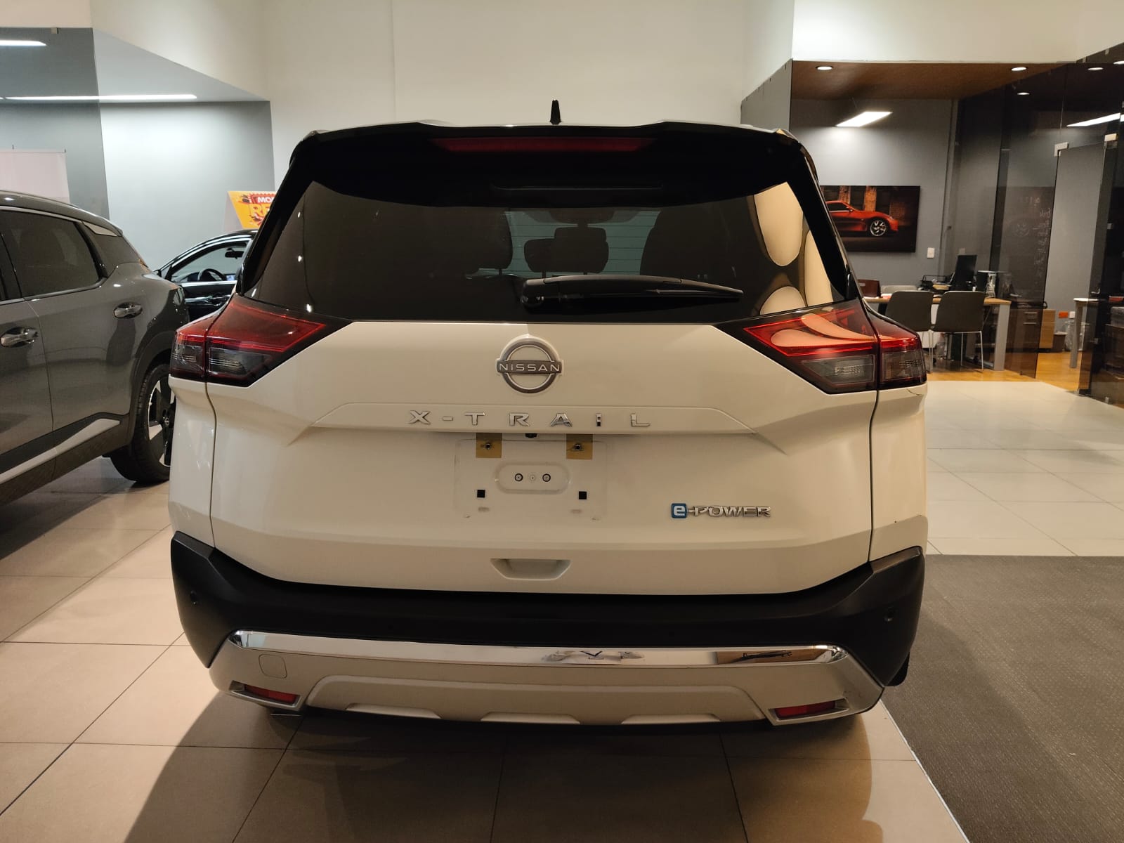 2024 Nissan X-TRAIL 5P PLATINUM E.POWER HEV L31.5 AUT