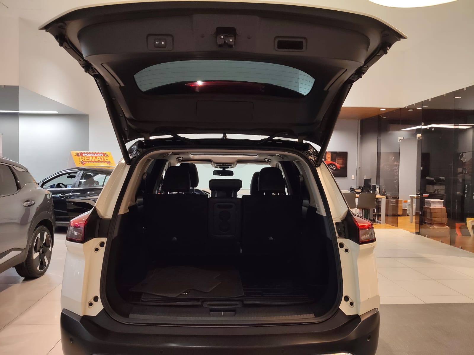 2024 Nissan X-TRAIL 5P PLATINUM E.POWER HEV L31.5 AUT