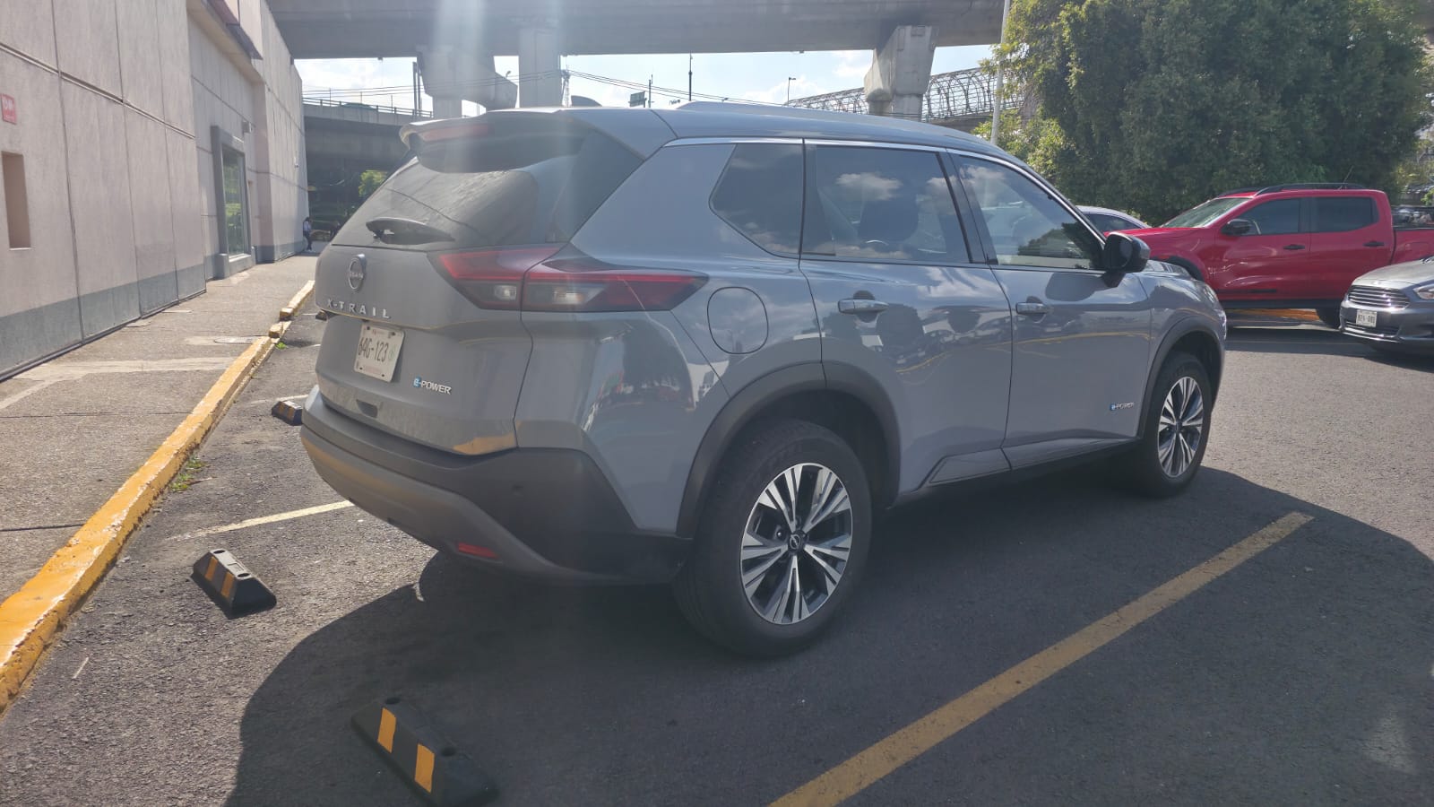 2025 Nissan X-TRAIL 5P EXCLUSIVE E.POWER HEV L31.5 AUT