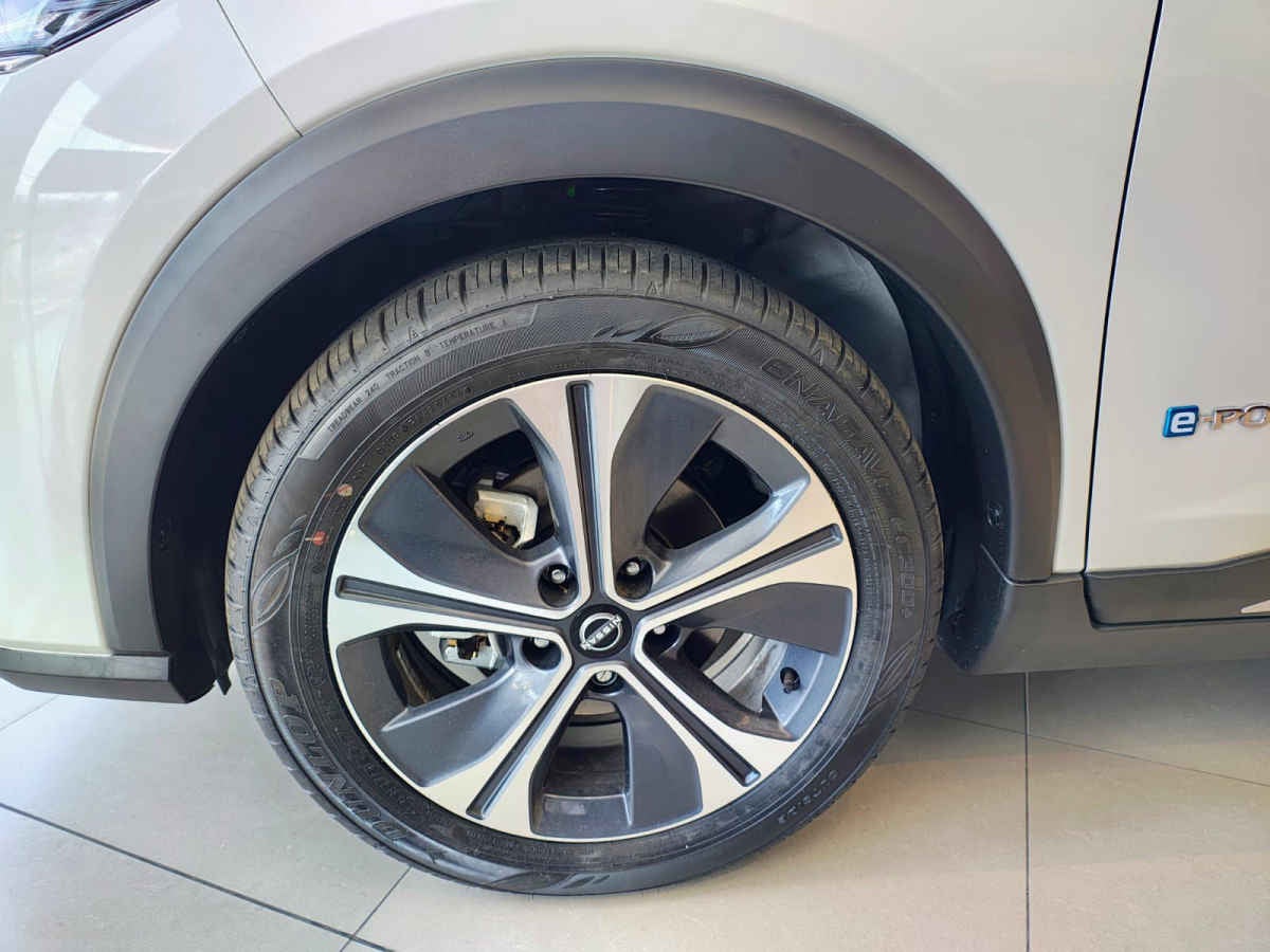 2024 Nissan Kicks 5p Platinum e-Power HEV L3/1.2 Aut