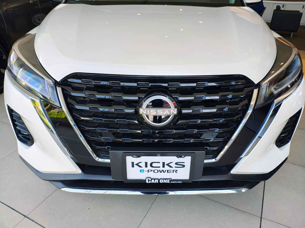 2024 Nissan Kicks 5p Platinum e-Power HEV L3/1.2 Aut