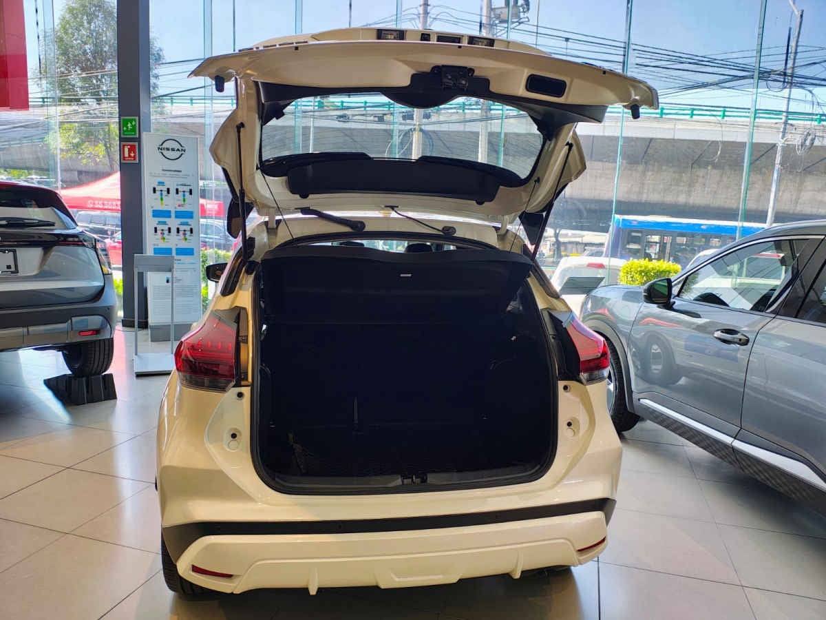 2024 Nissan Kicks 5p Platinum e-Power HEV L3/1.2 Aut