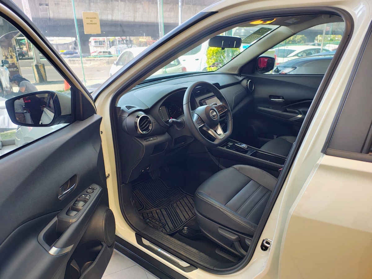 2024 Nissan Kicks 5p Platinum e-Power HEV L3/1.2 Aut