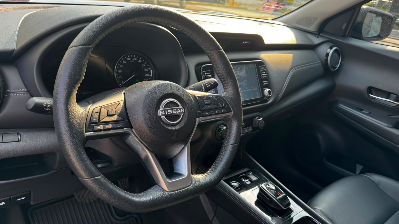 2024 Nissan KICKS 5P PLATINUM E-POWER HEV L31.2 AUT